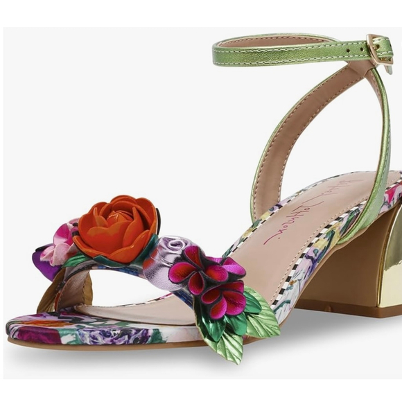 New Women's Betsey Johnson Darcee Floral Wedge Sandals Green Pink Size 7.5 - Picture 1 of 7
